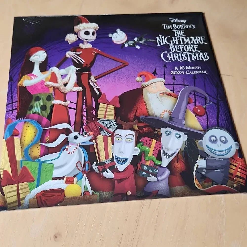 Disney Tim Burton's The Nightmare before Christmas 16 month 2024 calendar